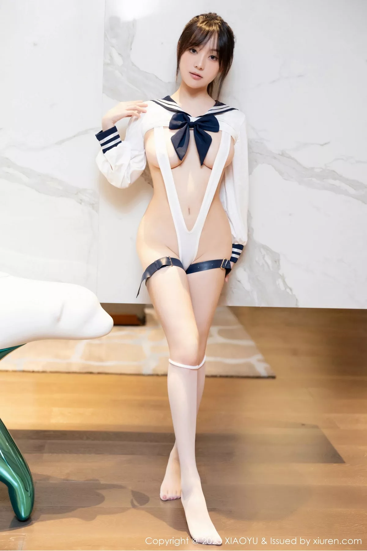 秀人集.com_[XiaoYu画语界]Vol.1105_模特豆瓣酱性感白色高开叉情趣服配白丝袜秀丰满身材诱惑写真81P