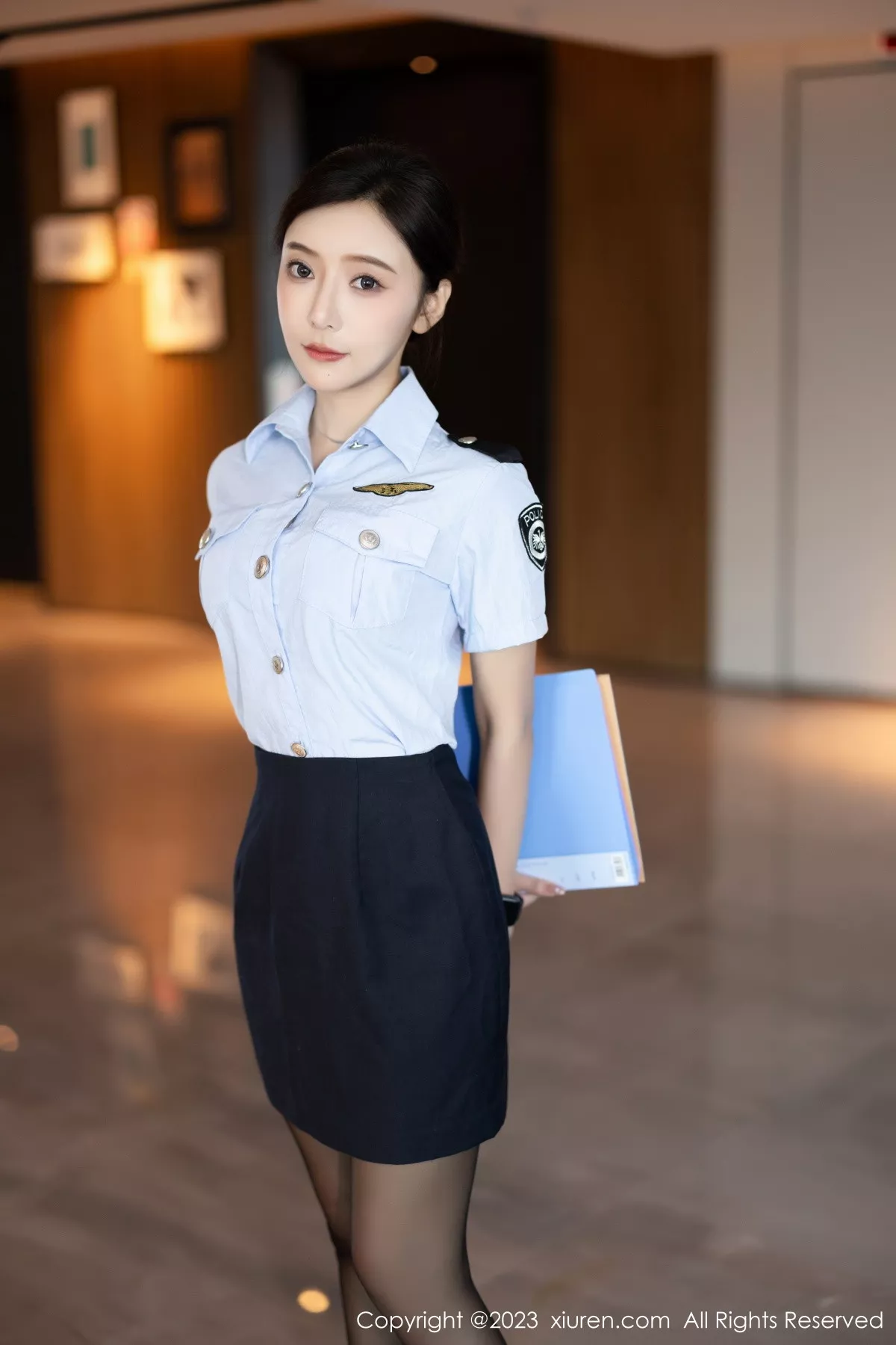 秀人集.com_[XiuRen秀人网]No.7340_女神王馨瑶yanni性感女警制服露黑色蕾丝内衣秀惹火身材诱惑写真82P
