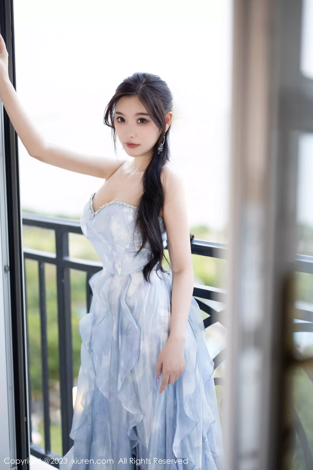 秀人集.com_[XiuRen秀人网]No.7382_女神杨晨晨Yome多套性感低胸连衣裙配超薄肉丝完美诱惑写真121P