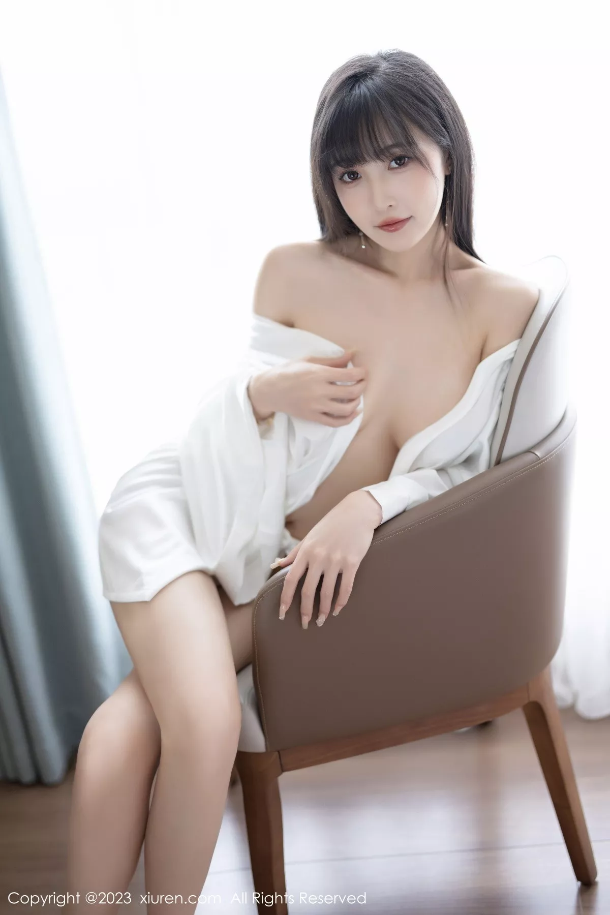 秀人集.com_[XiuRen秀人网]No.7297_模特林星阑性感白色连衣长裙配凉高跟半撩秀翘臀美腿诱惑写真84P