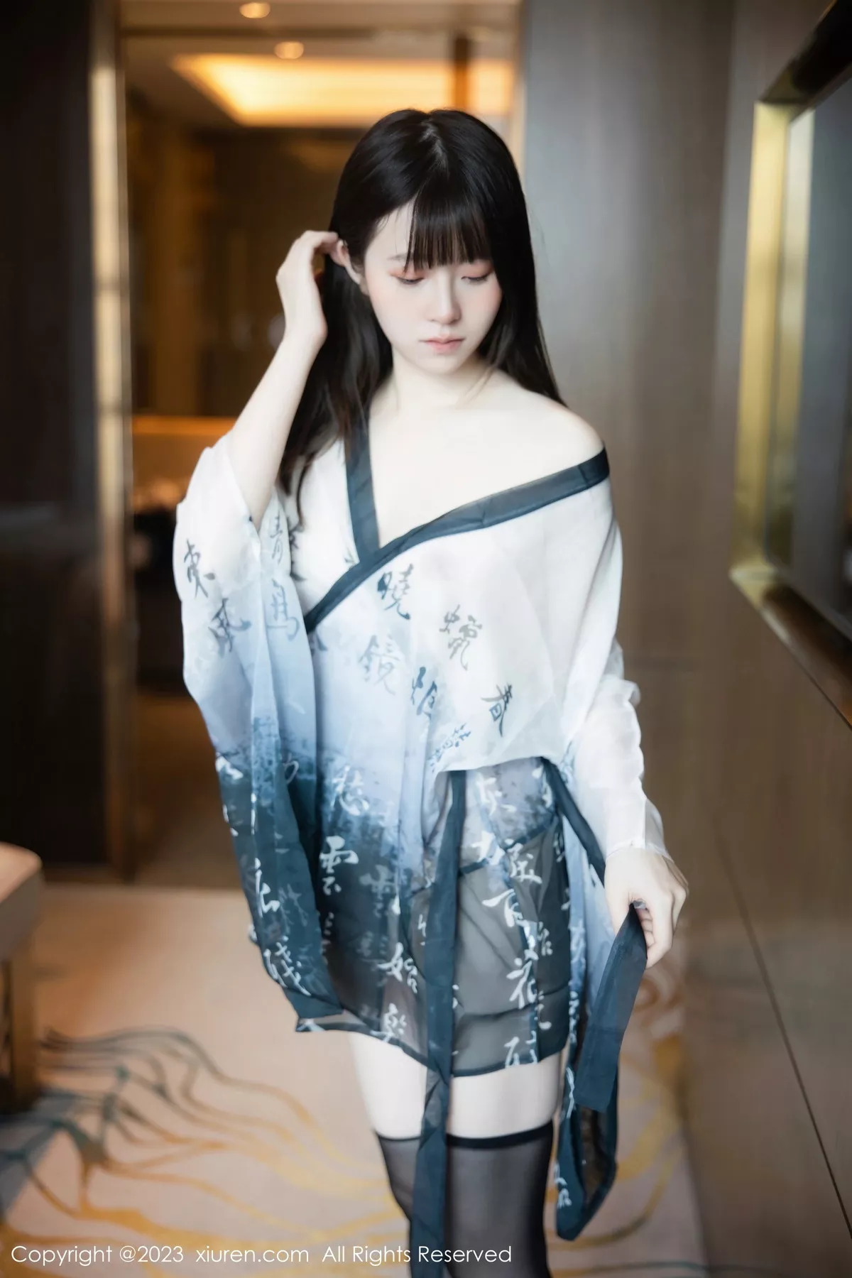 秀人集.com_[XiuRen秀人网]No.7459_模特林悠悠性感黑白薄纱古装服饰配黑丝袜秀曼妙身姿诱惑写真84P