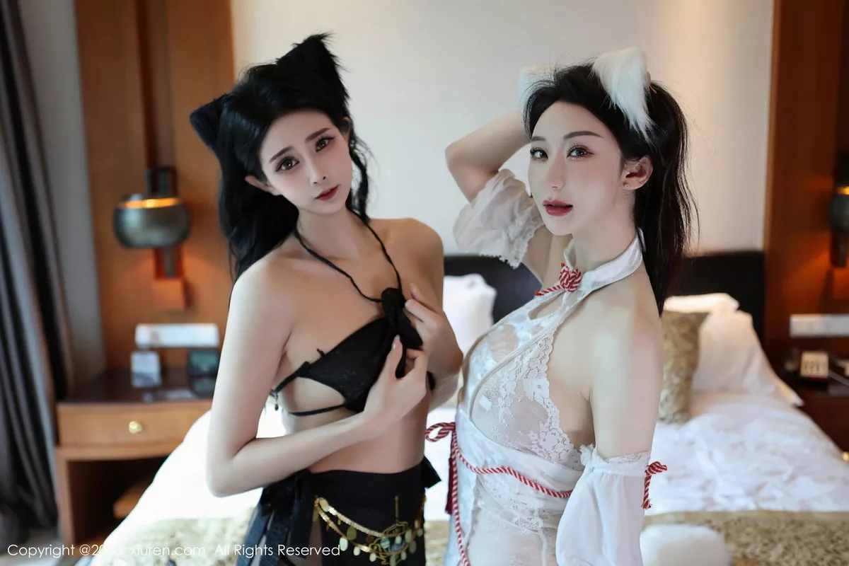 秀人集.com_[XiuRen秀人网]No.7455_模特合集女神草莓mm性感姐妹花黑色内衣配开档黑丝诱惑写真90P