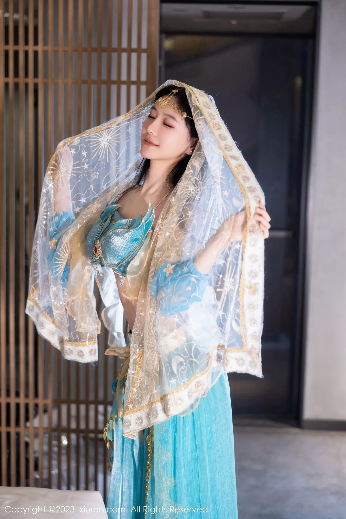 秀人集.com_[XiuRen秀人网]No.7469_模特幼幼性感蓝色西域舞娘短裙露黑色内裤秀白嫩美腿诱惑写真82P