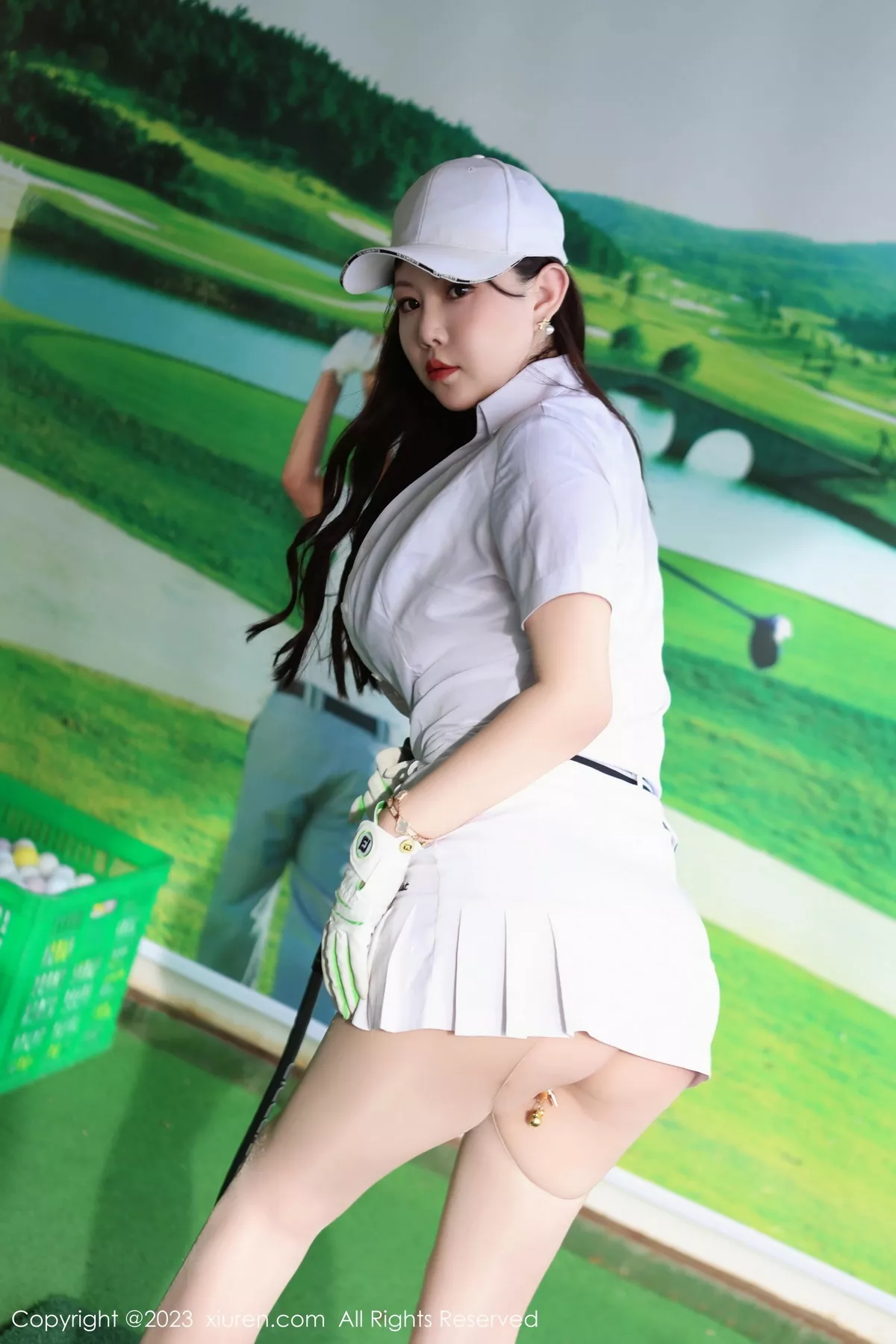 秀人集.com_[XiuRen秀人网]No.7465_模特王婉悠Queen白色运动服饰配开档肉丝秀惹火身材诱惑写真89P