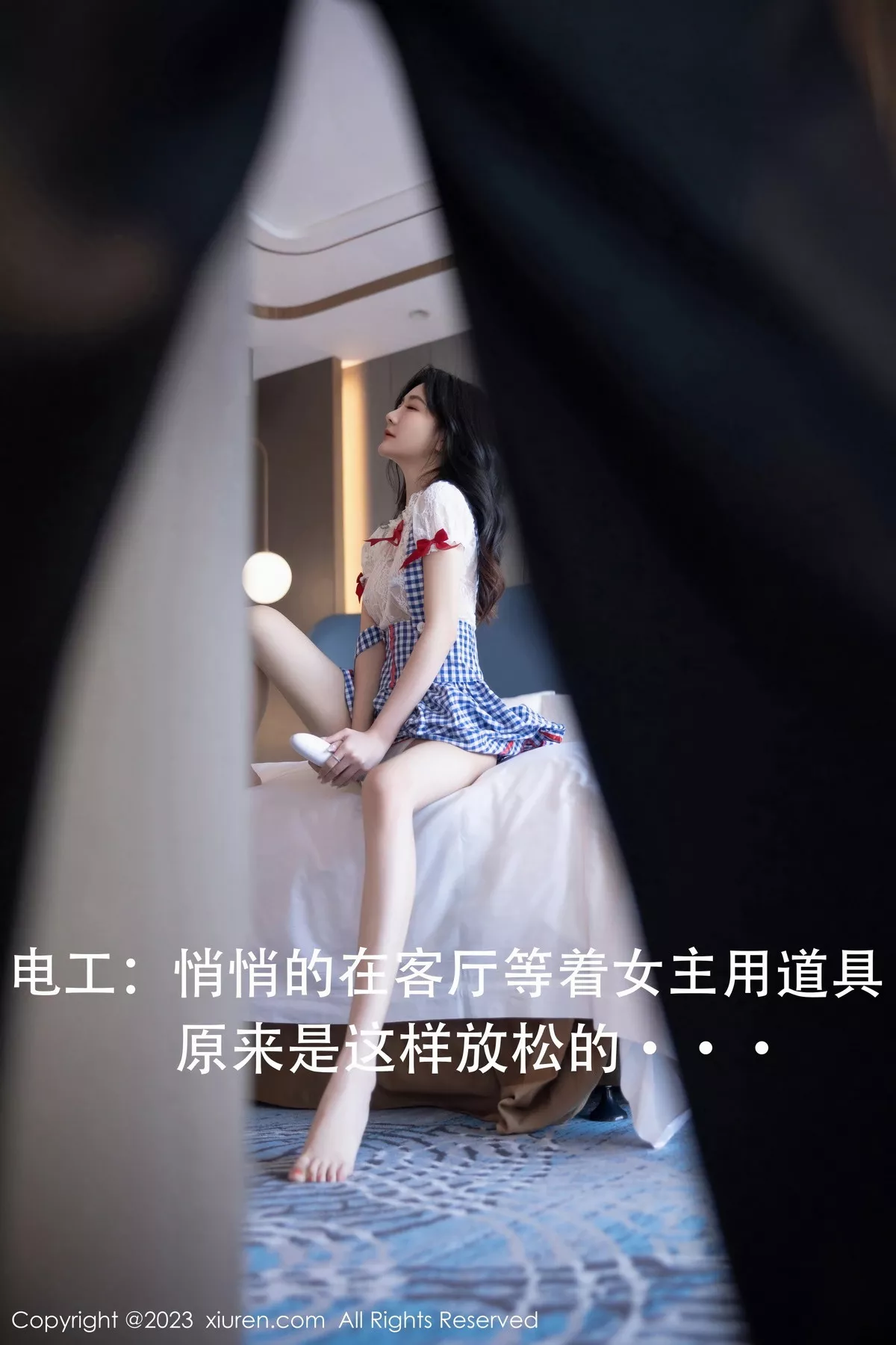 秀人集.com_[XiuRen秀人网]No.7509_模特幼幼性感蓝白格子萝莉裙服饰多面视角秀完美身材诱惑写真110P