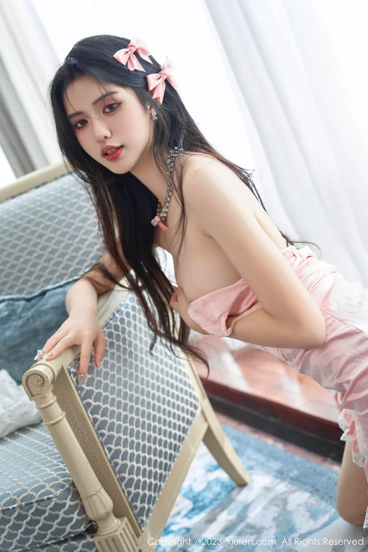 秀人集.com_[XiuRen秀人网]No.7595_模特浅浅Danny性感粉色连衣短裙半脱秀丰腴身姿撩人诱惑写真102P