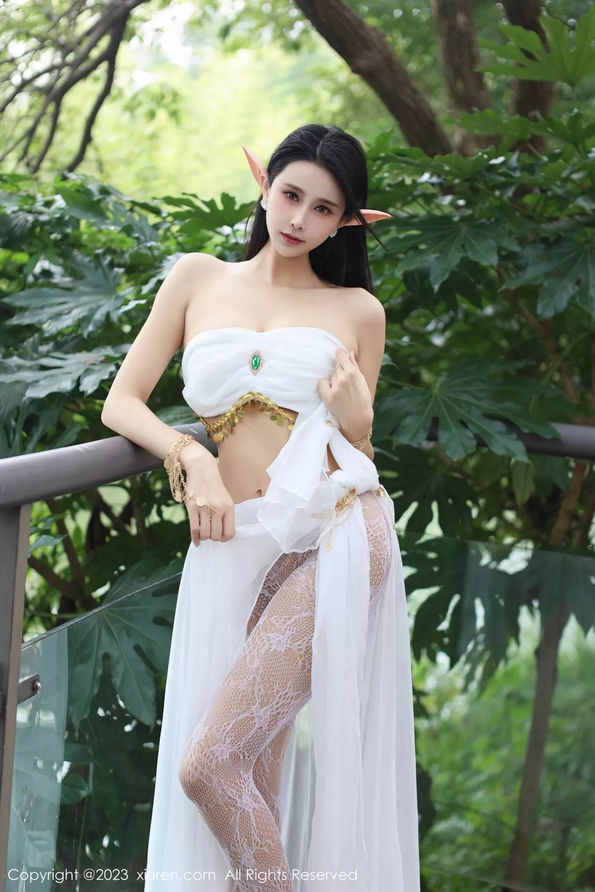 秀人集.com_[XiuRen秀人网]No.7598_模特草莓mm户外精灵装扮性感白丝网纱袜秀曼妙身姿诱惑写真70P