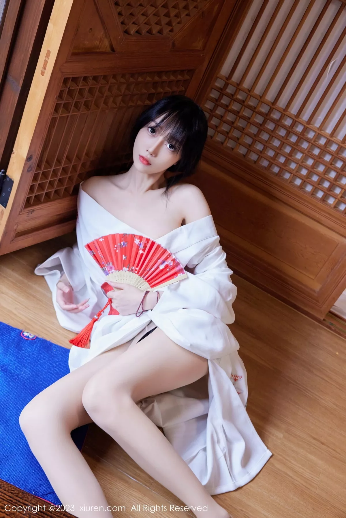 秀人集.com_[XiuRen秀人网]No.7610_模特玥儿玥er性感白色日式和服配开档肉丝秀完美身材诱惑写真60P