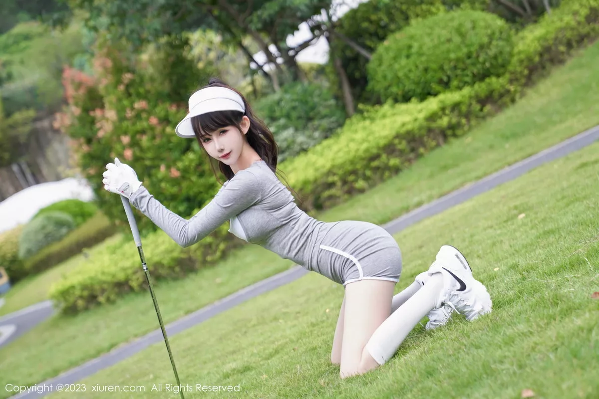 秀人集.com_[XiuRen秀人网]No.7657_模特波巧酱性感灰色运动套装露白色内衣秀凹凸身材完美诱惑写真84P