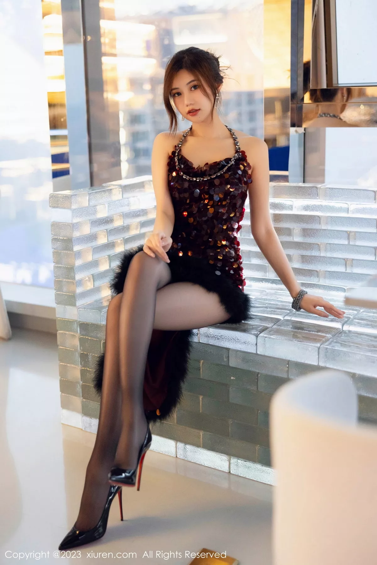 秀人集.com_[XiuRen秀人网]No.7679_女神绮里嘉ula性感红色长裙露薄透情趣黑丝连体衣极致诱惑写真98P