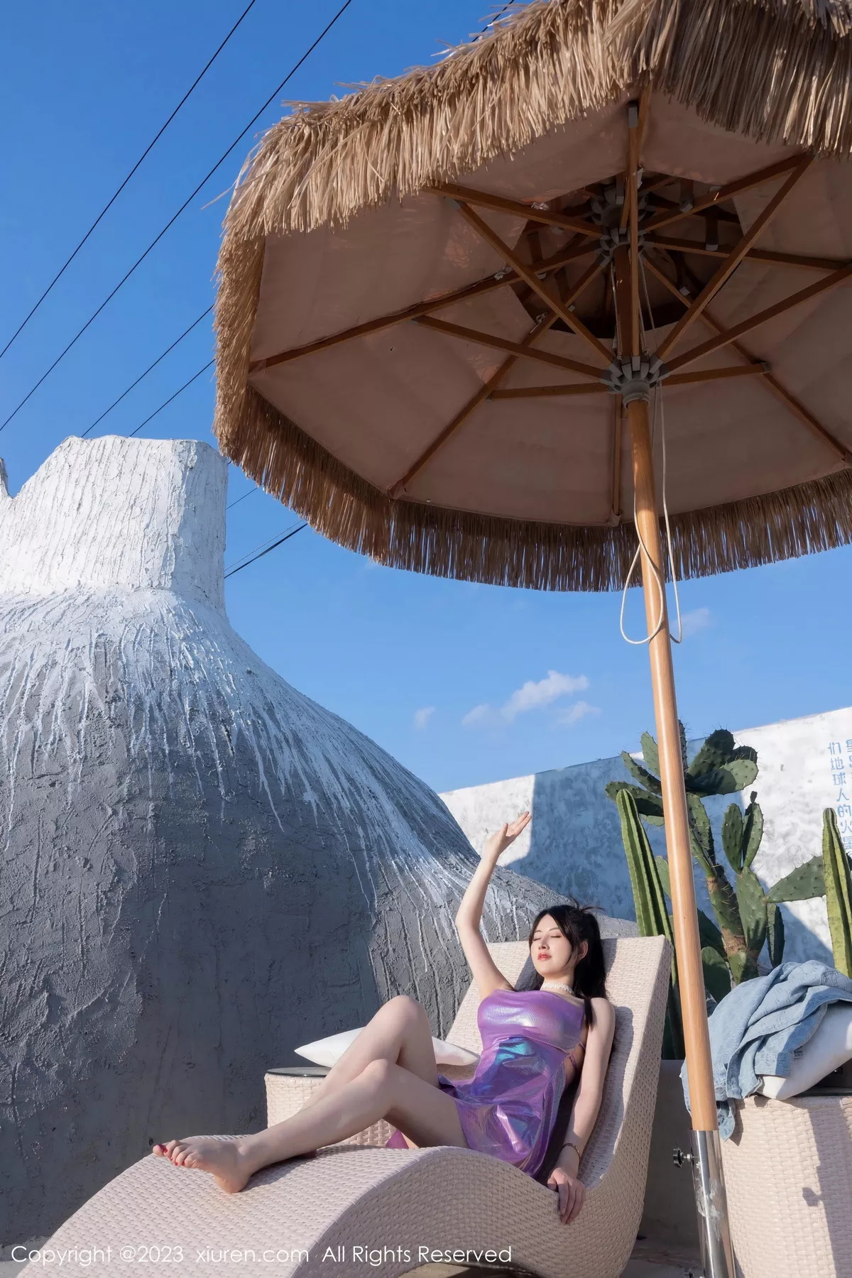 秀人集.com_[XiuRen秀人网]No.7565_模特诗诗kiki性感紫色吊带短裙+蓝灰死库水秀惹火身材诱惑写真80P