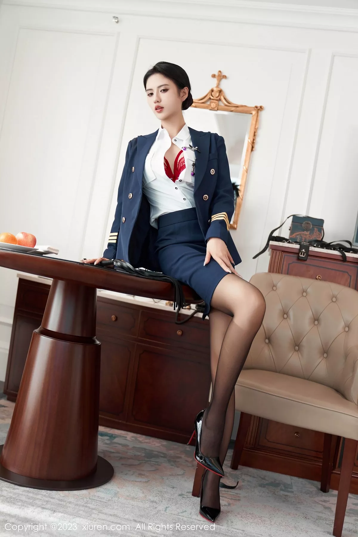 秀人集.com_[XiuRen秀人网]No.7737_模特浅浅Danny秘书角色装扮脱Ol制服露红色蕾丝内衣诱惑写真76P