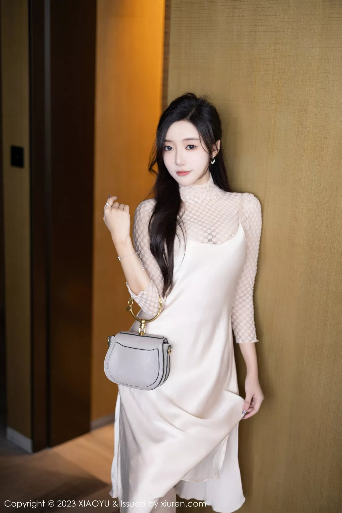 秀人集.com_[XiaoYu画语界]Vol.1157_女神王馨瑶淡黄色连衣短裙+性感网纱情趣服秀惹火身材诱惑写真85P