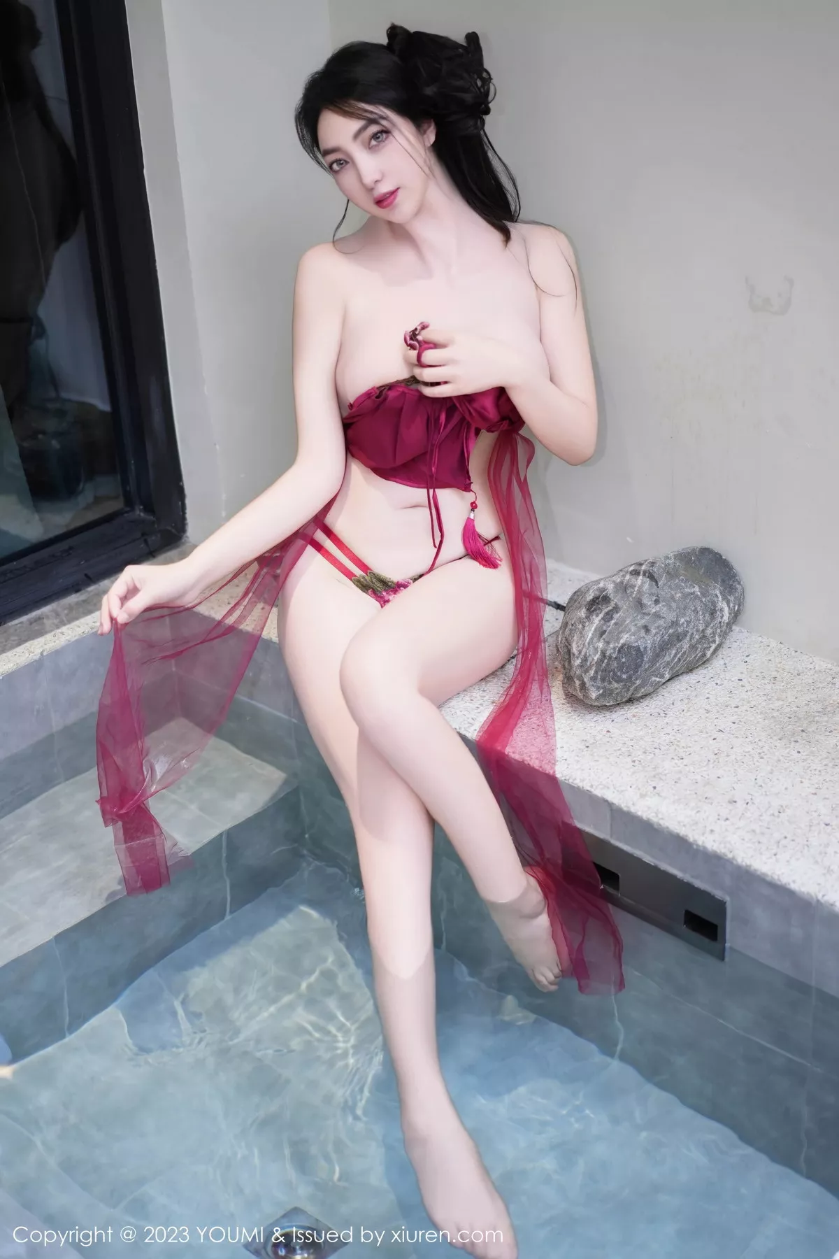 秀人集.com_[YouMi尤蜜荟]Vol.1010_女神娇喘JC性感粉红色情趣服饰+黑色轻透情趣服饰撩人诱惑写真50P