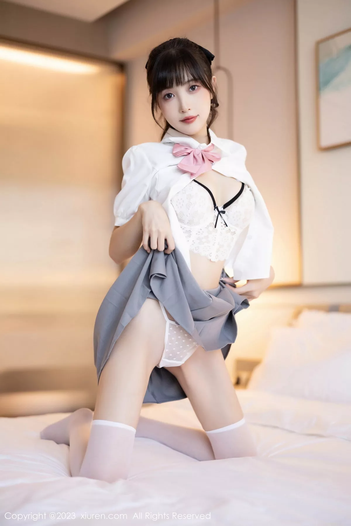 秀人集.com_[XiuRen秀人网]No.7771_模特林星阑性感白T配灰短裙露白色蕾丝内衣秀曼妙身姿诱惑写真83P