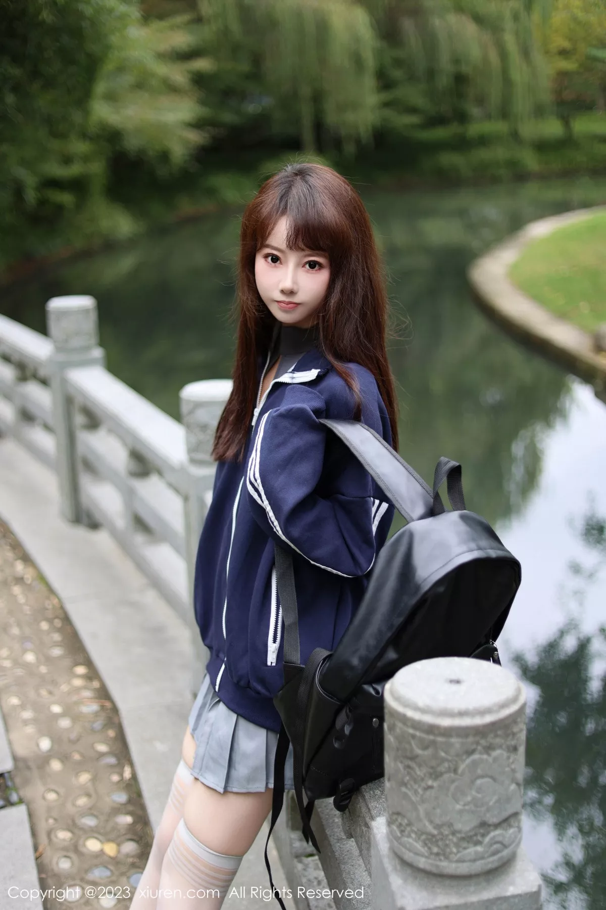 秀人集.com_[XiuRen秀人网]No.7784_模特韩系学妹性感蓝色休闲服饰露灰色轻透连体内衣迷人诱惑写真69P