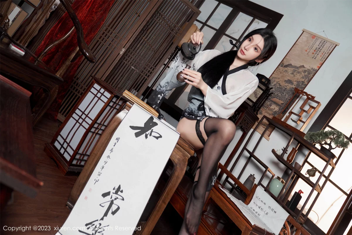 秀人集.com_[XiuRen秀人网]No.7891_女神周于希Sally性感黑白薄透长衫配黑丝袜秀完美身材诱惑写真90P