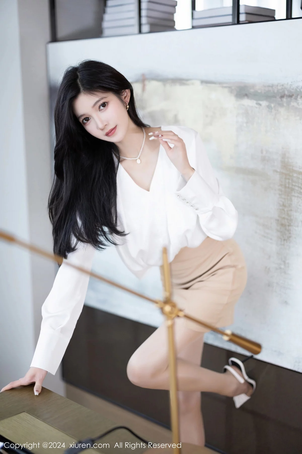 秀人集.com_[XiuRen秀人网]No.7906_模特程程程白上衣配杏色短裙露性感白色内衣秀苗条身材迷人写真82P