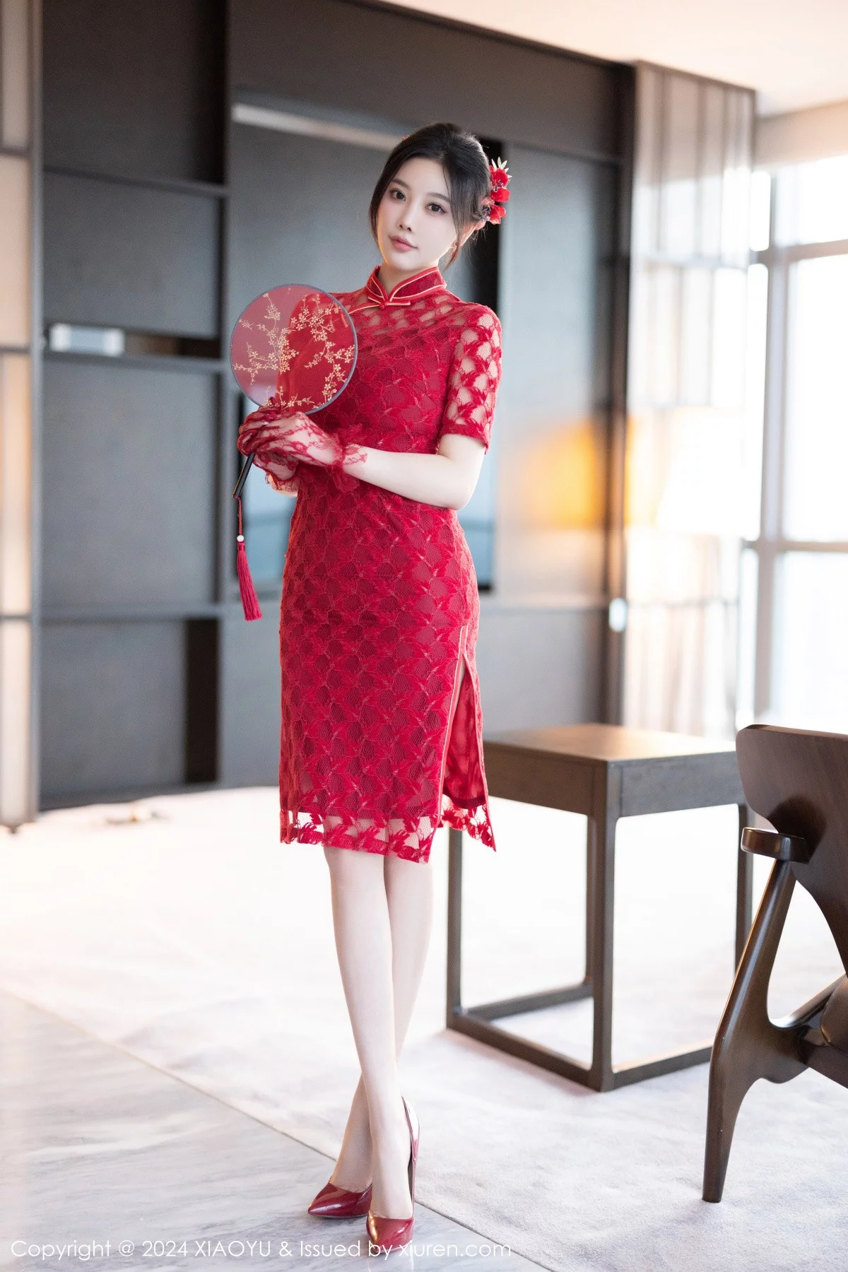 秀人集.com_[XiaoYu画语界]Vol.1184_女神杨晨晨Yome红色中式婚服露性感红色蕾丝内衣完美诱惑写真82P