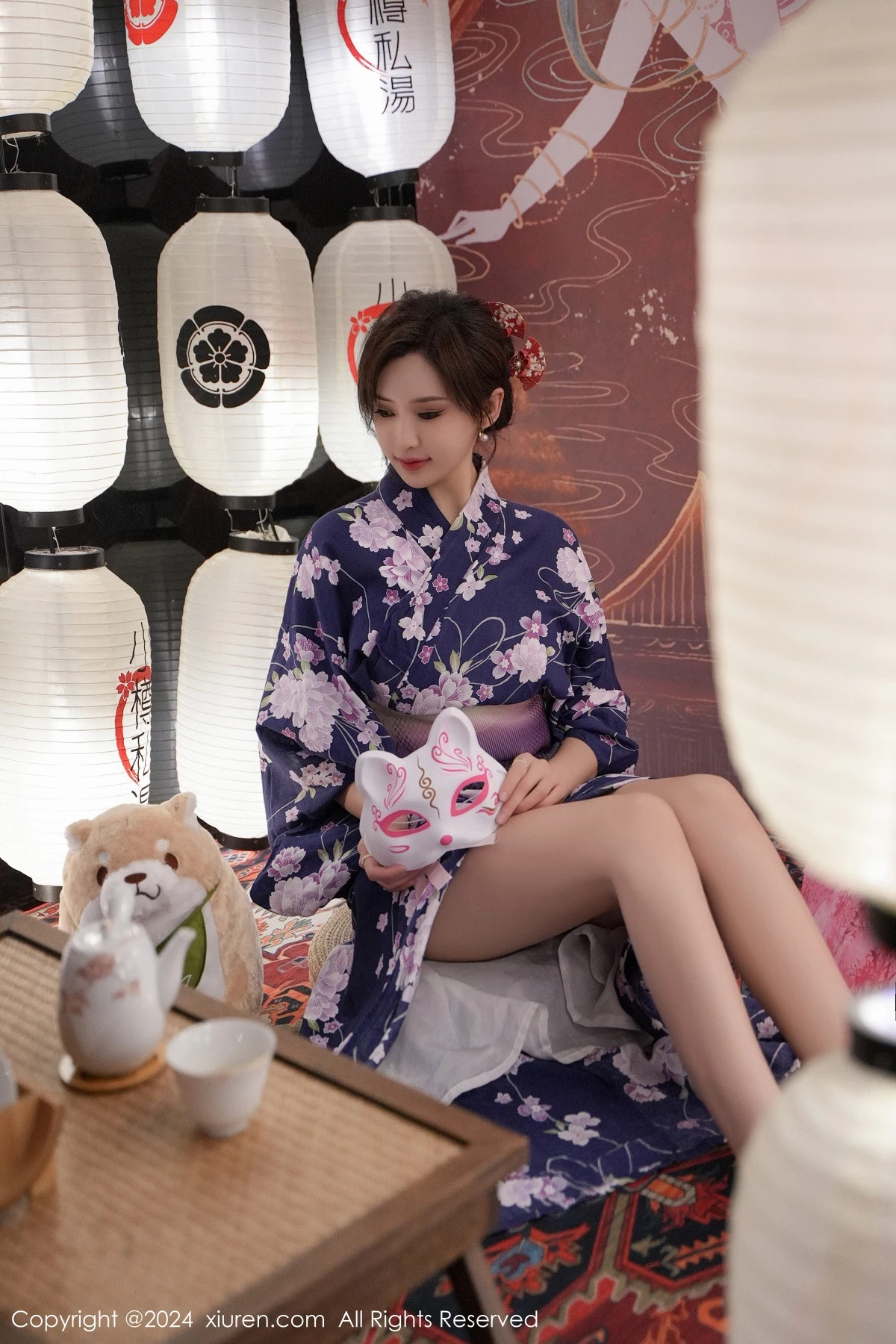 秀人集.com_[XiuRen秀人网]No.7975_女神Carol周妍希深蓝色日式和服配超薄肉丝秀丰满身材诱惑写真70P