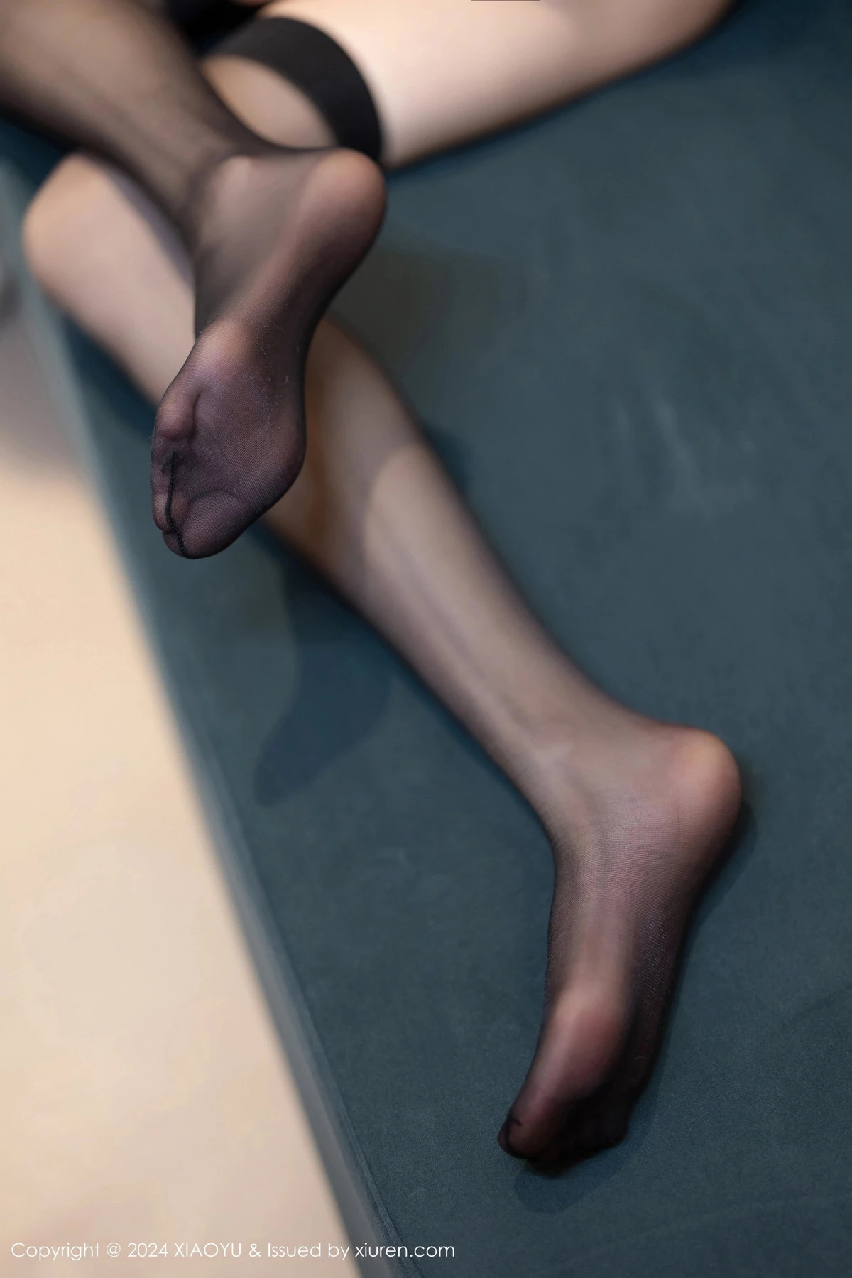 秀人集.com_[XiaoYu画语界]Vol.1195_模特程程程银色连衣长裙+黑色轻透情趣服饰秀曼妙身姿诱惑写真91P