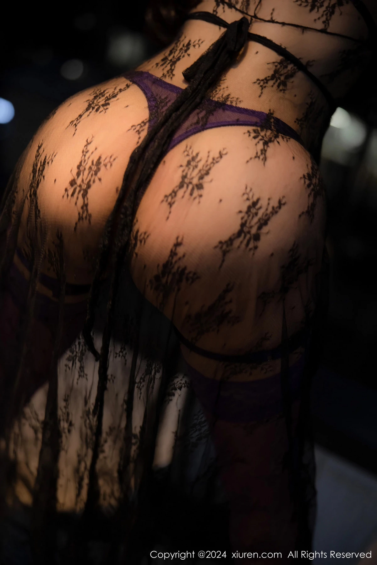 秀人集.com_[XiuRen秀人网]No.8046_新人模特李若汐黑色薄纱长裙露紫色情趣内衣秀惹火身段诱惑写真94P