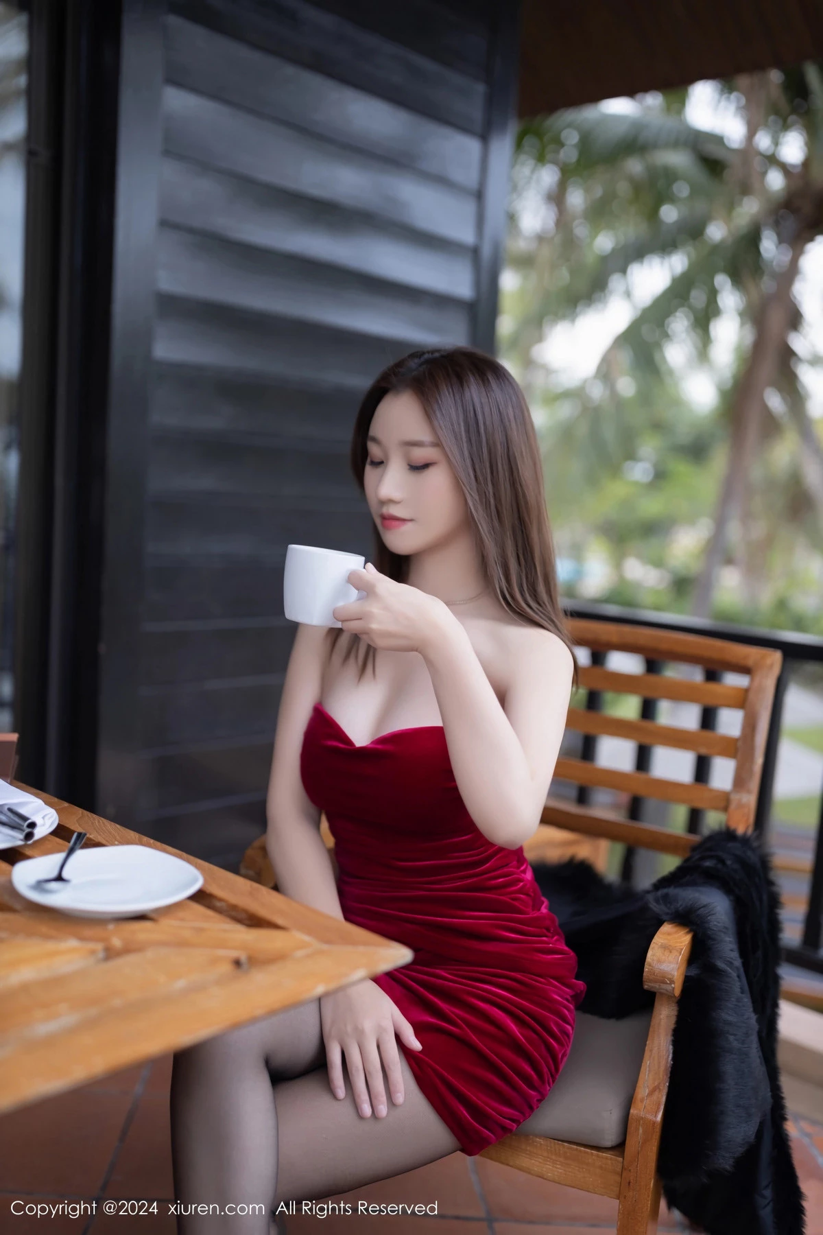 秀人集.com_[XiuRen秀人网]No.8077_模特杏子Yada性感红色连衣短裙露黑色内衣秀曼妙身姿诱惑写真82P