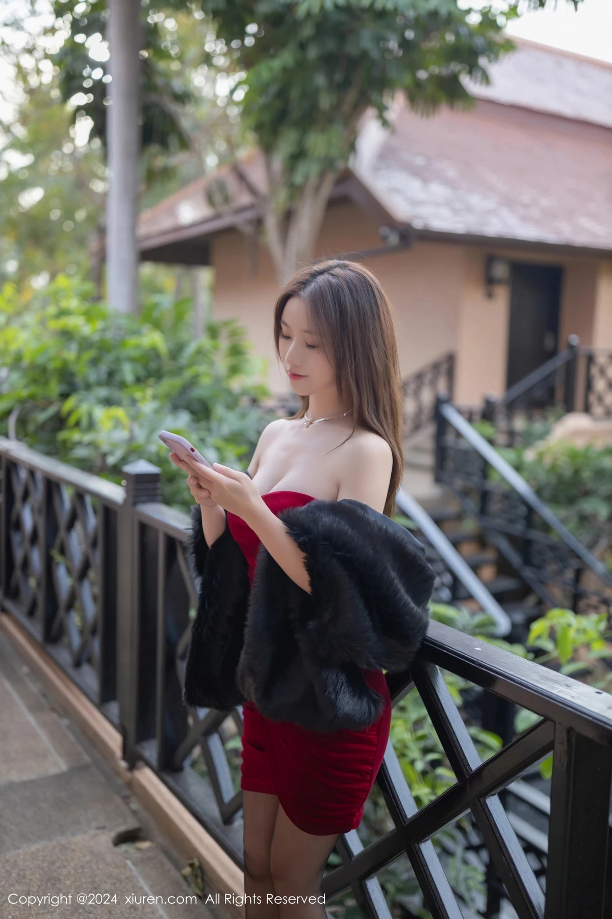 秀人集.com_[XiuRen秀人网]No.8077_模特杏子Yada性感红色连衣短裙露黑色内衣秀曼妙身姿诱惑写真82P