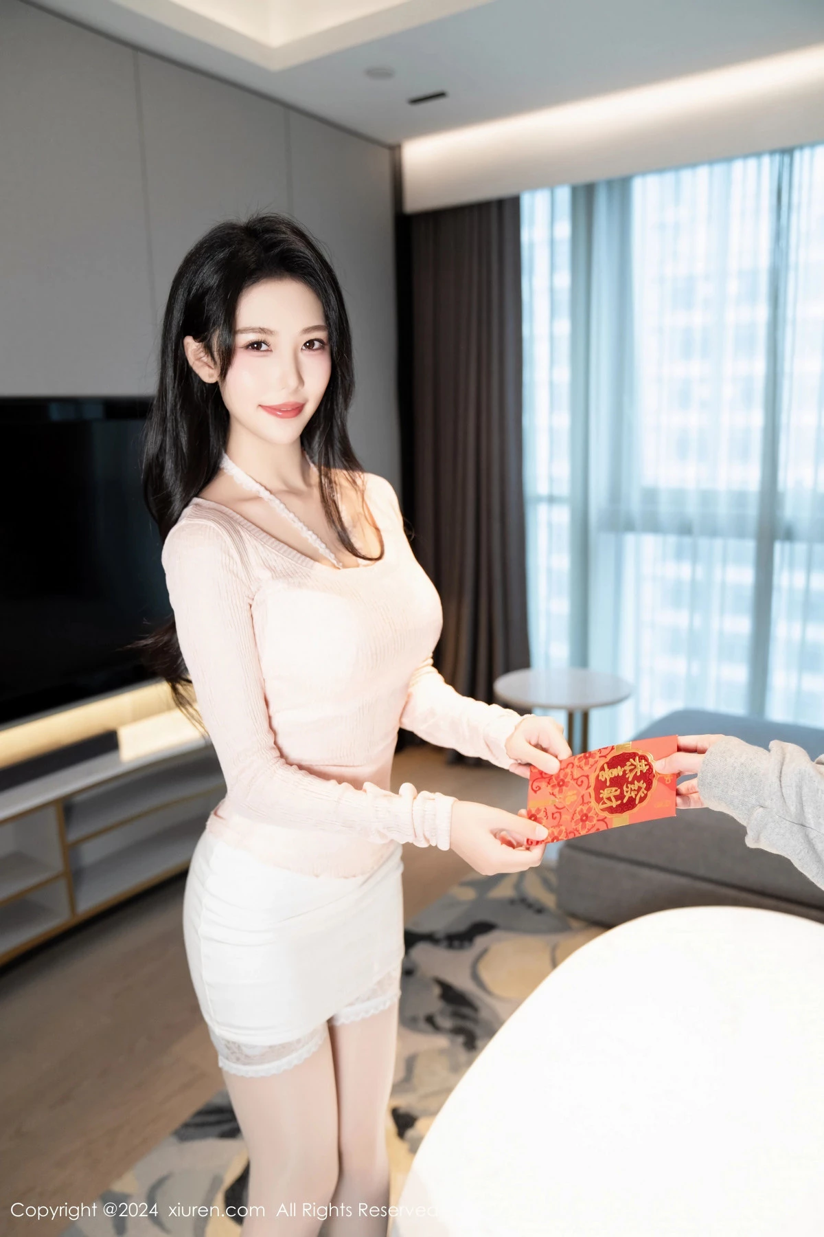 秀人集.com_[XiuRen秀人网]No.8086_模特利世情节拍摄性感浅粉上衣配短裙露淡粉内衣完美诱惑写真105P