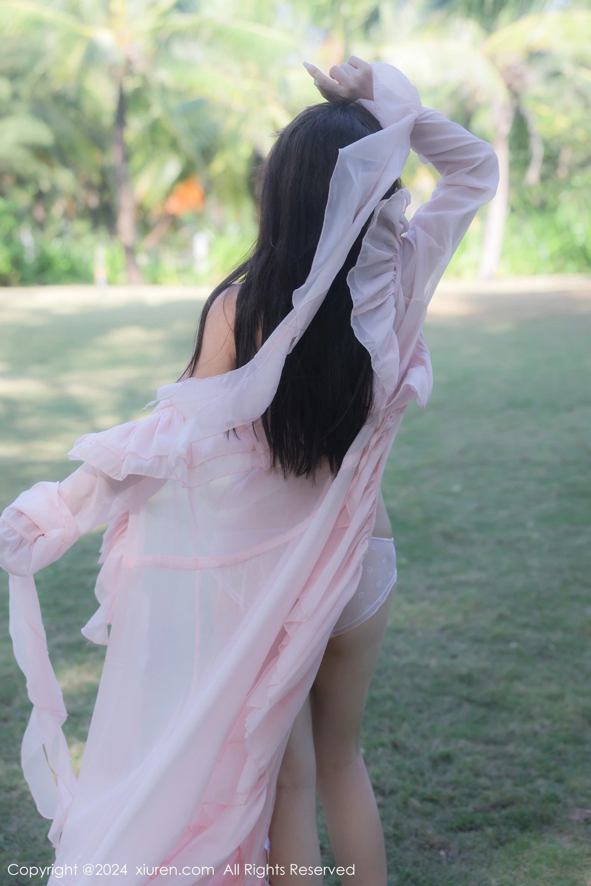 秀人集.com_[XiuRen秀人网]No.8007_模特小薯条nienie户外性感粉色薄纱长裙半脱秀惹火身材诱惑写真59P