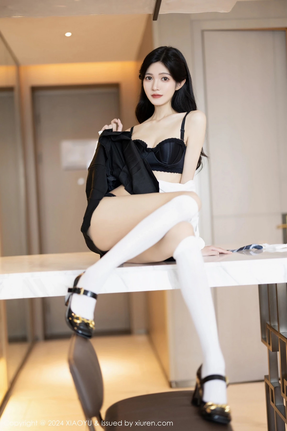 秀人集.com_[XiaoYu画语界]Vol.1204_模特程程程性感学妹制服露黑色内衣配白丝袜秀曼妙身姿诱惑写真83P