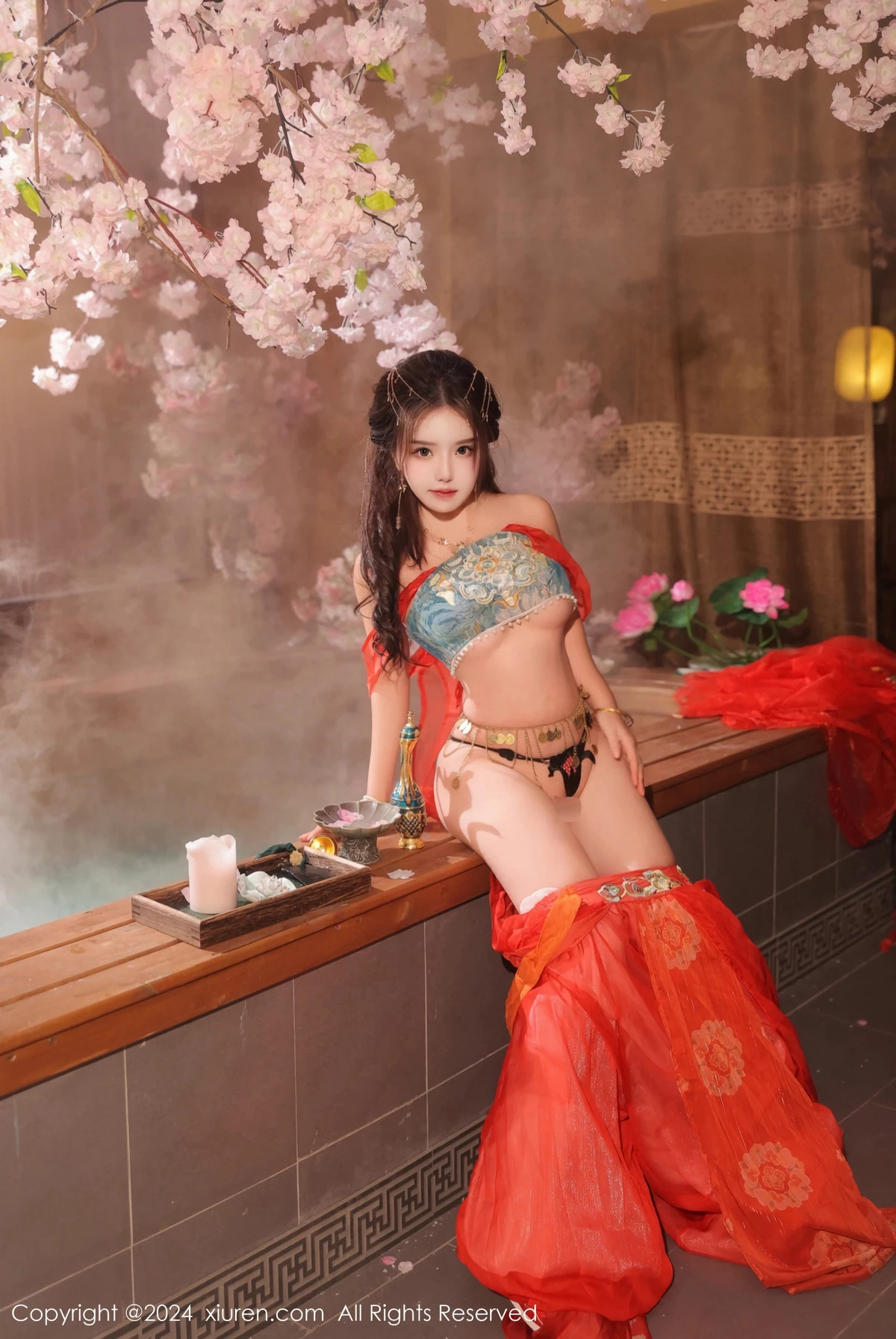 秀人集.com_[XiuRen秀人网]No.8146_模特小薯条nienie性感红色古装服饰配白丝袜秀完美身材诱惑写真82P