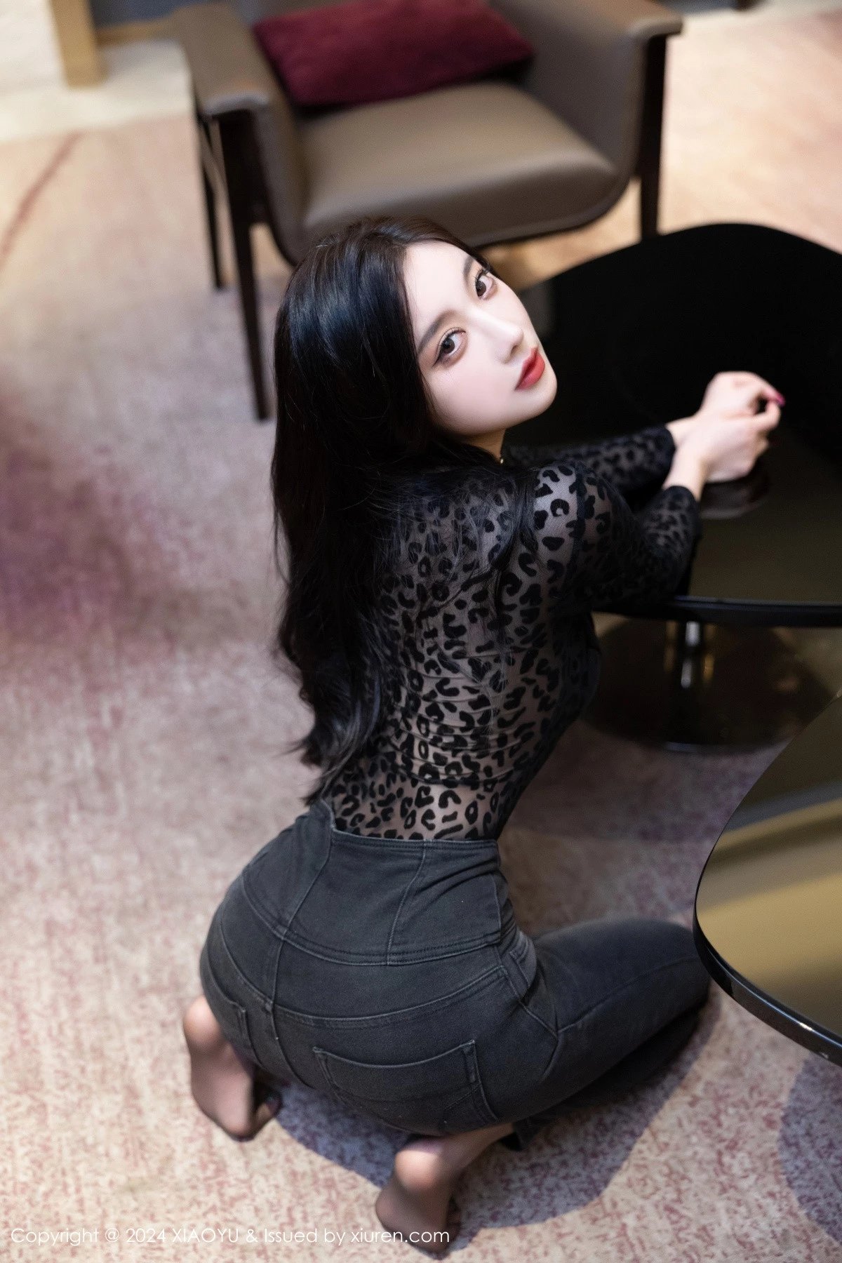 秀人集.com_[XiaoYu画语界]Vol.1216_女神杨晨晨Yome黑色豹纹配牛仔裤露性感黑色内衣完美诱惑写真88P