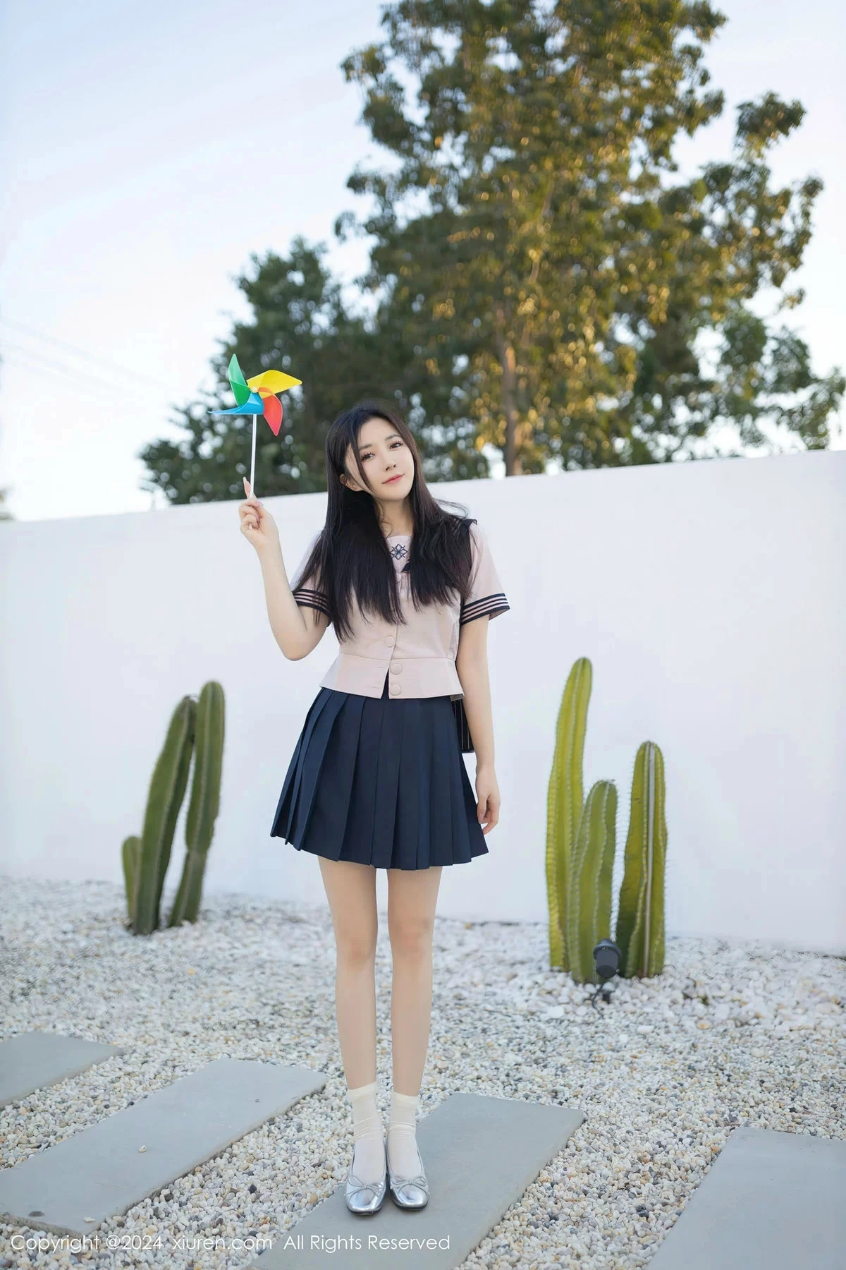 秀人集.com_[XiuRen秀人网]No.8244_模特鱼子酱Fish性感JK制服配情趣内衣秀曼妙身姿迷人诱惑写真80P