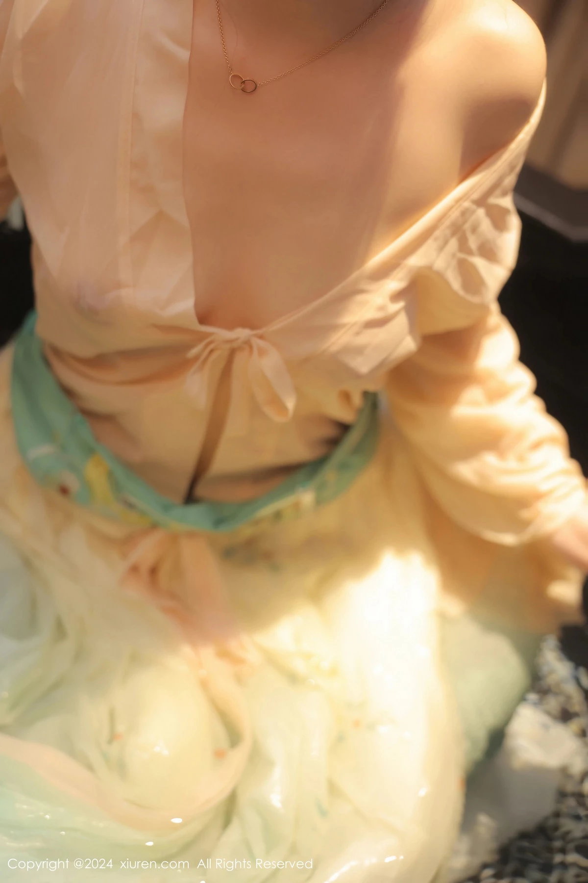 秀人集.com_[XiuRen秀人网]No.8128_模特诗诗kiki浴室场景性感古装情趣服饰秀丰腴有致身材诱惑写真82P