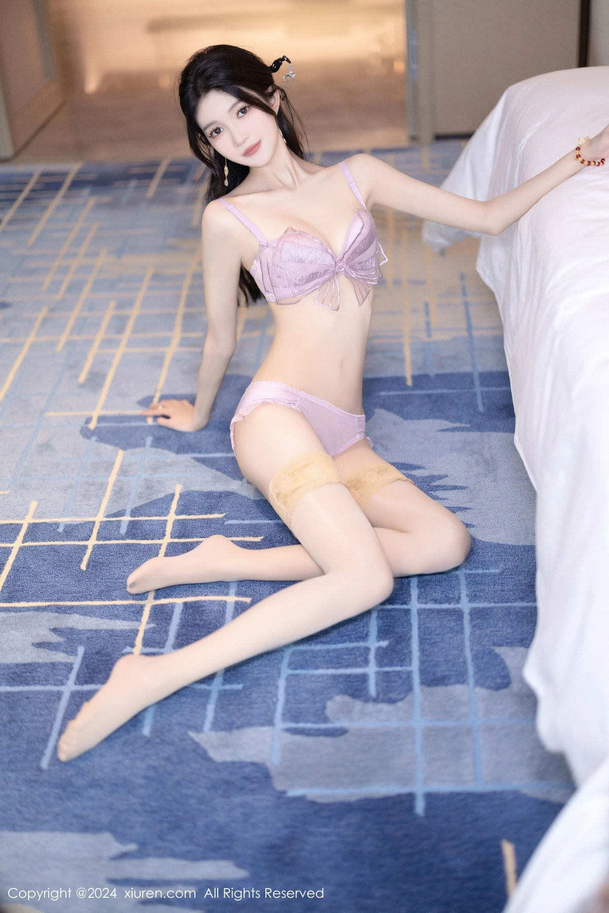 秀人集.com_[XiuRen秀人网]No.8347_模特程程程私房性感紫色内衣配诱人丝袜秀曼妙身姿迷人诱惑写真85P