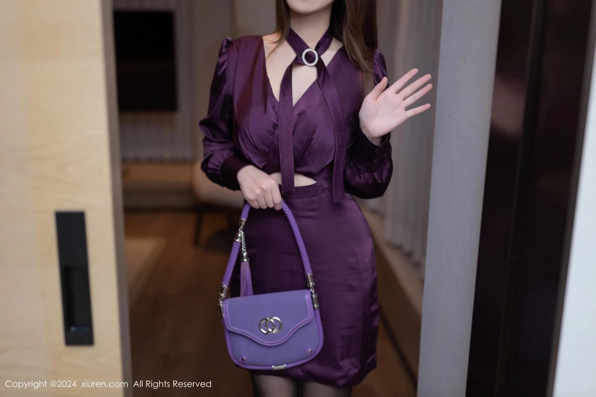 秀人集.com_[XiuRen秀人网]No.8264_模特杏子Yada性感紫色服饰露紫灰蕾丝内衣秀曼妙身姿诱惑写真87P