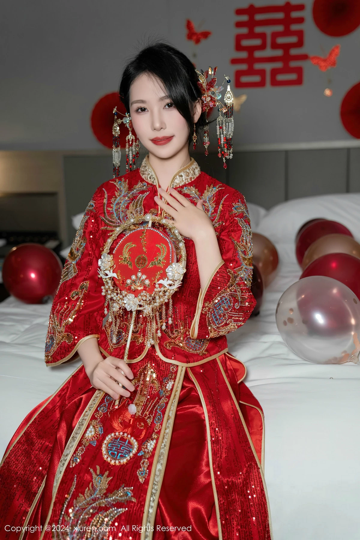 秀人集.com_[XiuRen秀人网]No.8376_模特利世性感红色新娘妆露红色内衣配超薄闪亮肉丝完美诱惑写真95P