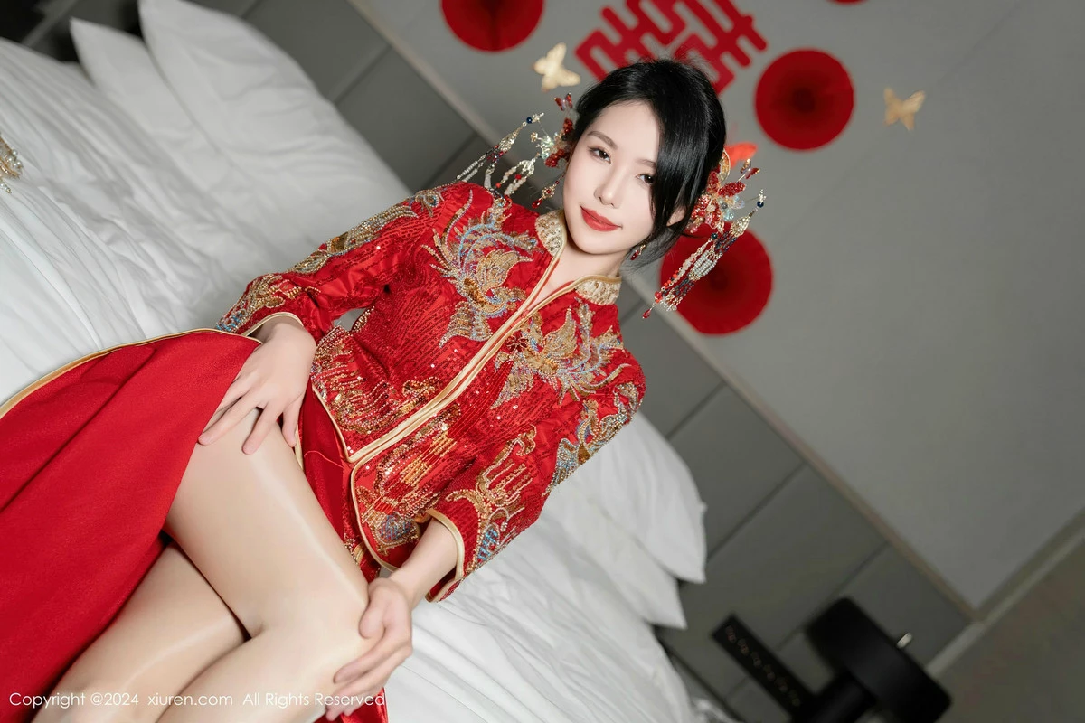 秀人集.com_[XiuRen秀人网]No.8376_模特利世性感红色新娘妆露红色内衣配超薄闪亮肉丝完美诱惑写真95P