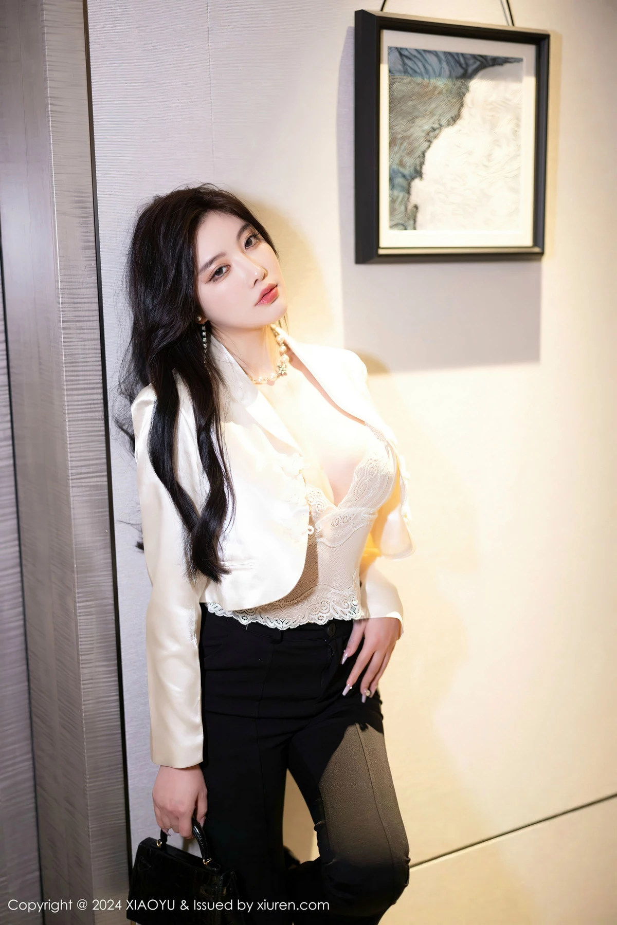 秀人集.com_[XiaoYu画语界]Vol.1233_女神杨晨晨Yome性感白色蕾丝内衣+黑色情趣内衣完美诱惑写真80P