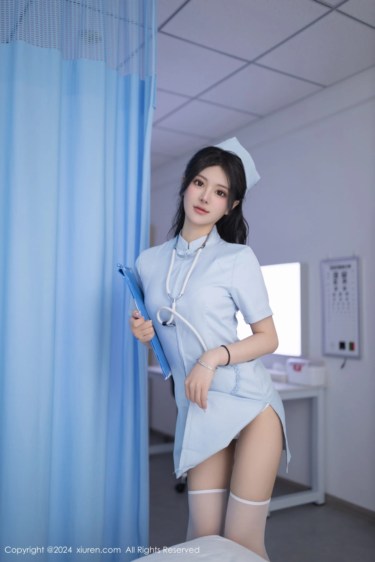 秀人集.com_[XiuRen秀人网]No.8389_模特幼幼性感浅蓝色护士装露白色蕾丝内衣秀完美身材诱惑写真79P