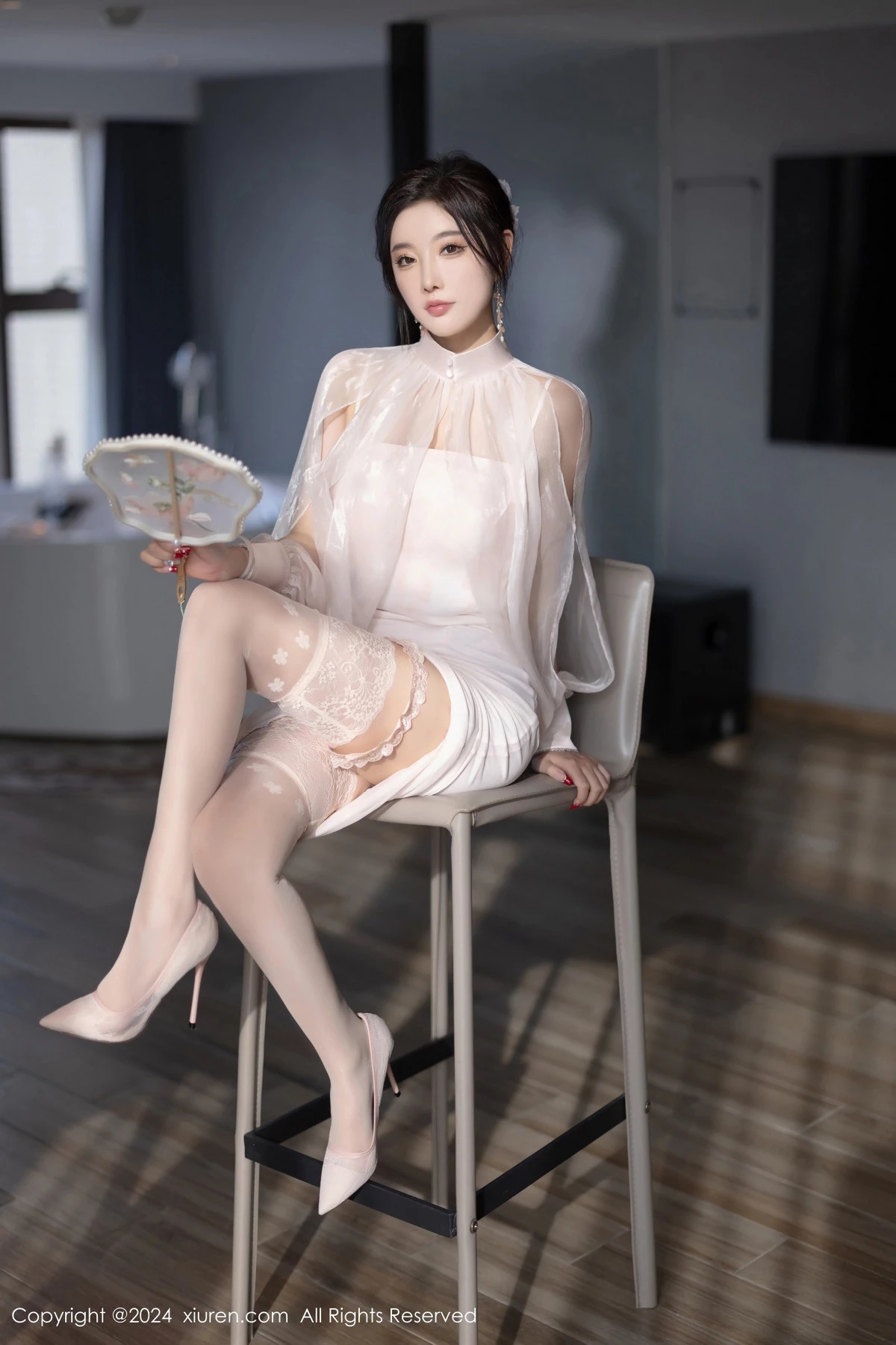 秀人集.com_[XiuRen秀人网]No.8294_女神杨晨晨Yome浅粉色情趣内衣配浅粉丝袜秀完美身材诱惑写真80P