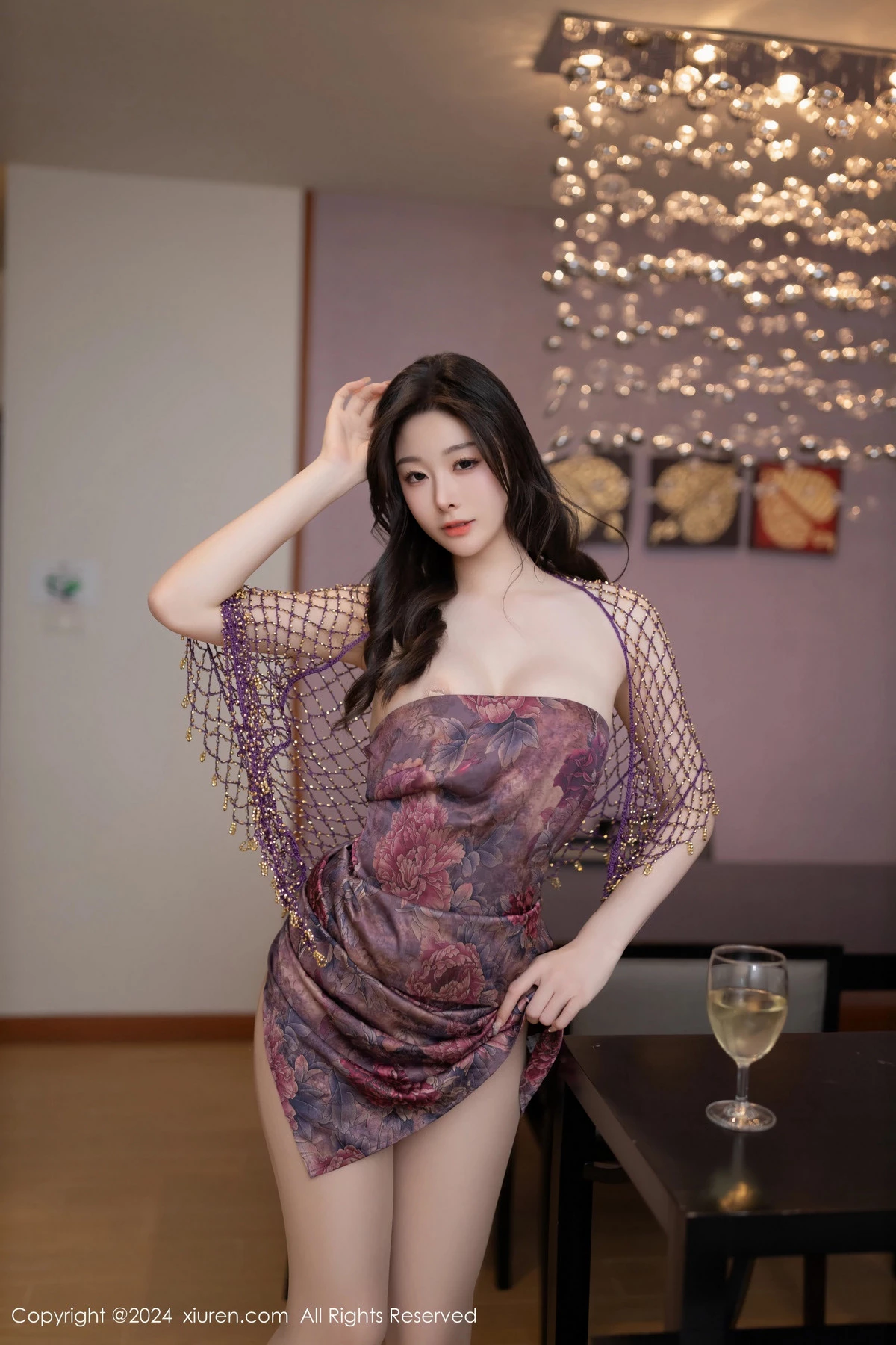 秀人集.com_[XiuRen秀人网]No.8523_模特小逗逗性感紫色网纱服饰配超薄肉丝秀曼妙身姿撩人诱惑写真86P