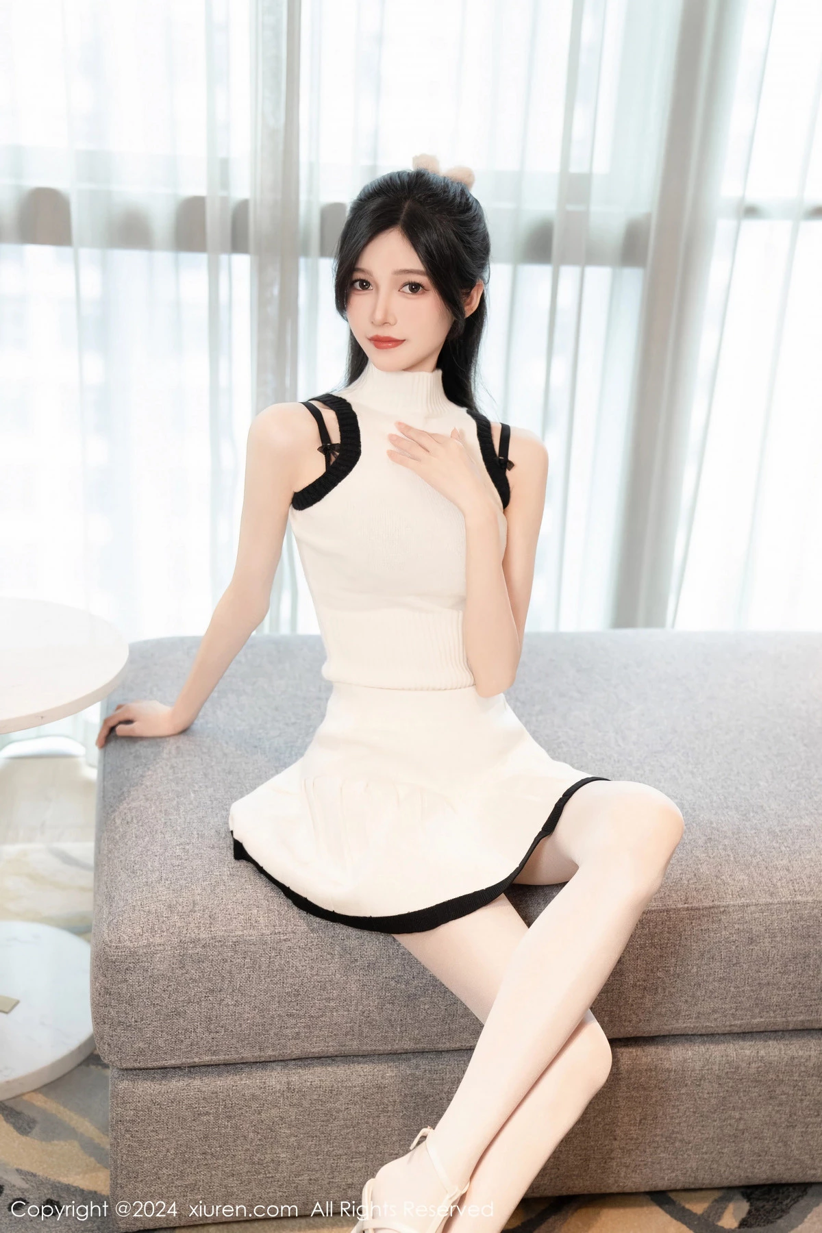 秀人集.com_[XiuRen秀人网]No.8544_模特程程程性感白色针织套装露黑色内衣配白丝袜秀美腿诱惑写真95P