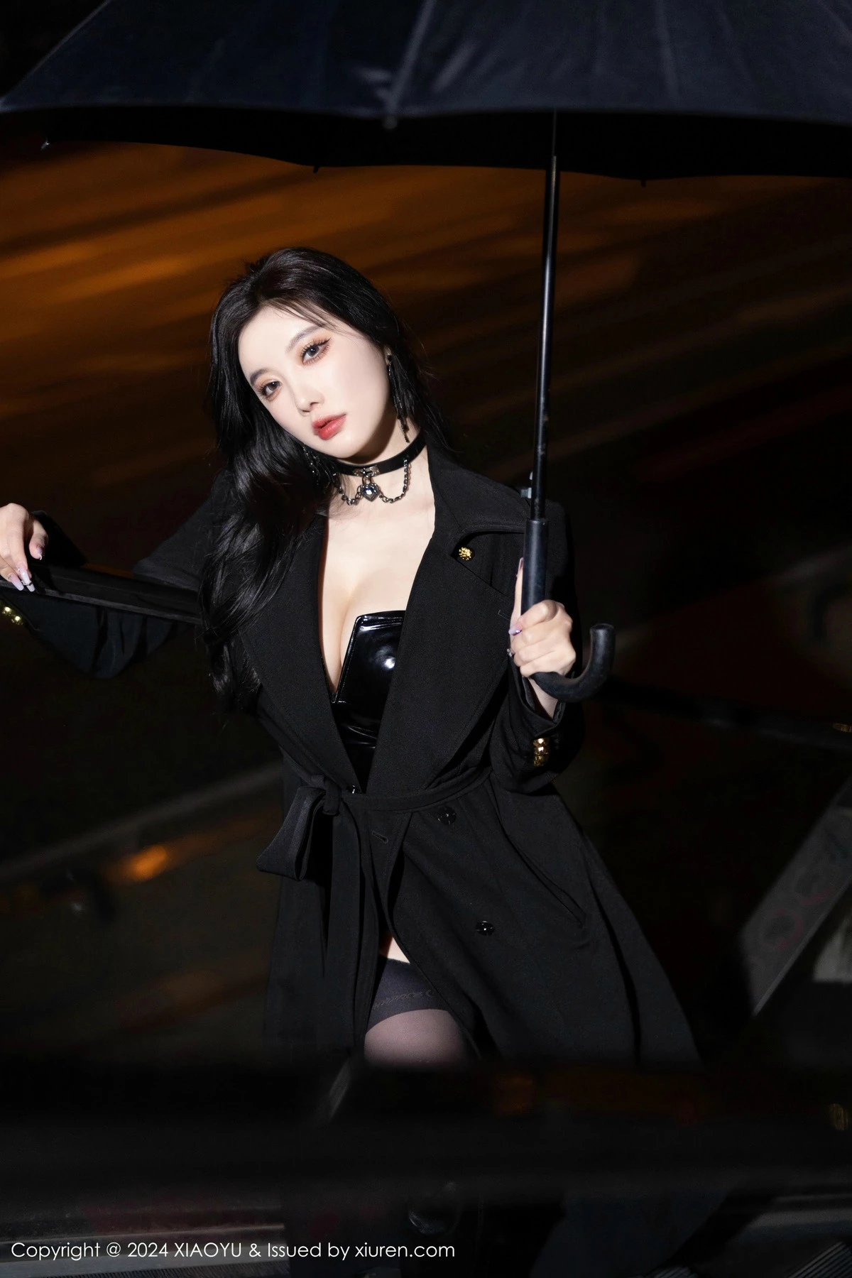 秀人集.com_[XiaoYu画语界]Vol.1241_女神杨晨晨Yome黑色外套露性感黑色皮质内衣秀丰腴身材诱惑写真85P