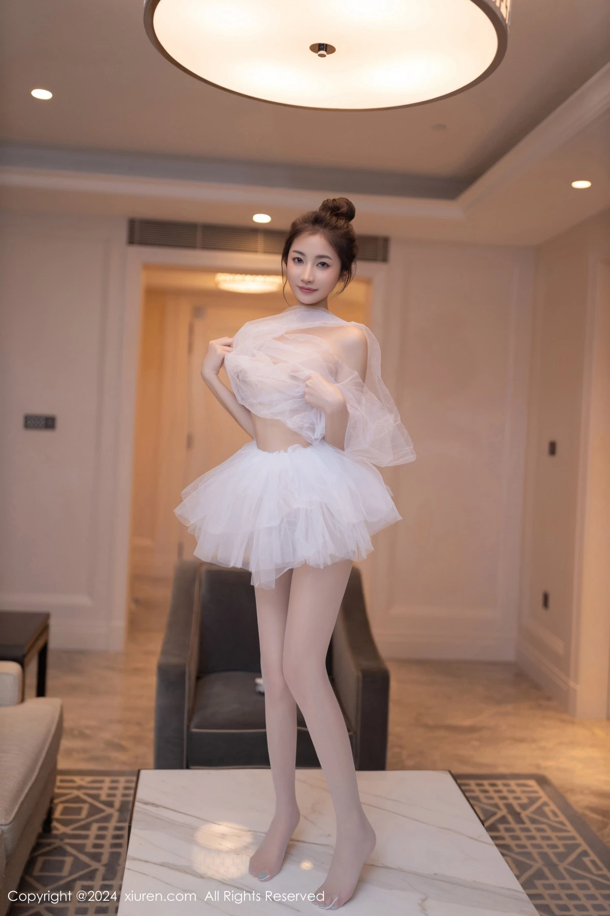 秀人集.com_[XiuRen秀人网]No.8657_模特鱼尾fish私房性感白色芭蕾短裙配白丝袜秀美腿玉足迷人写真80P