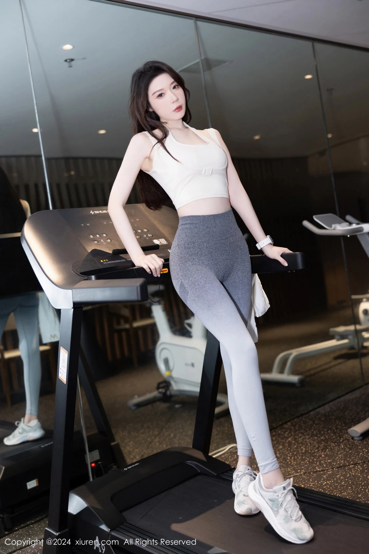 秀人集.com_[XiuRen秀人网]No.8767_模特梦心玥性感灰色瑜伽裤+黑色情趣内衣秀高挑曼妙身姿迷人写真86P