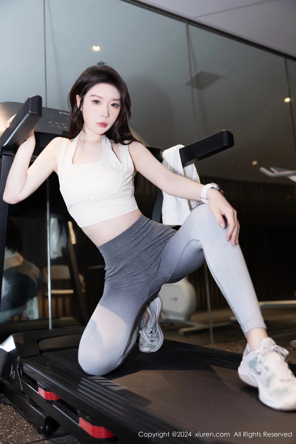 秀人集.com_[XiuRen秀人网]No.8767_模特梦心玥性感灰色瑜伽裤+黑色情趣内衣秀高挑曼妙身姿迷人写真86P