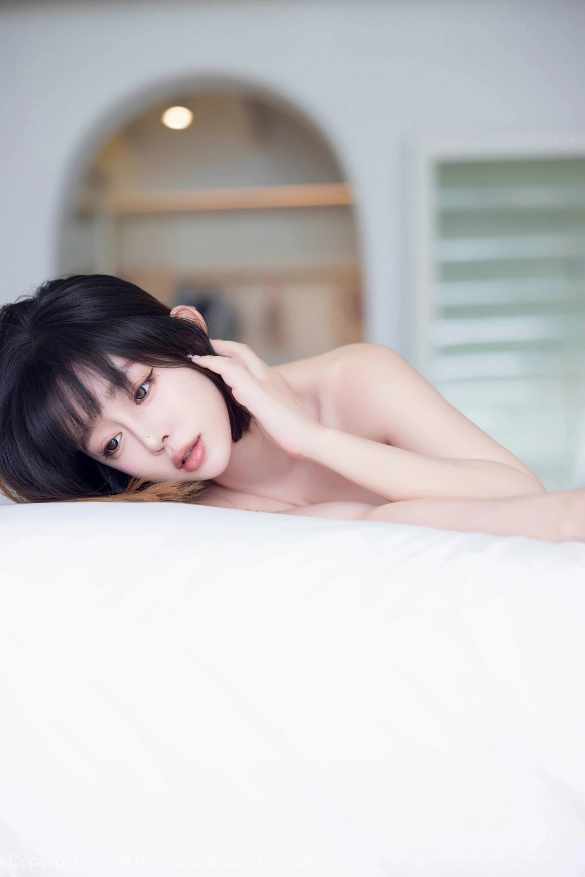 秀人集.com_[HuaYang花漾]Vol.586_女神王雨纯性感淡绿色露肩连衣长裙半脱秀丰腴身姿撩人诱惑写真94P