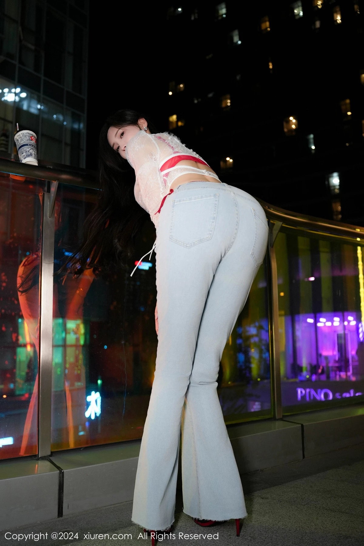 秀人集.com_[XiuRen秀人网]No.8846_女神Carol周妍希X性感红色内衣配黑丝吊袜秀完美身材诱惑写真58P